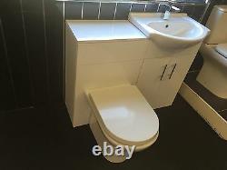 550 Vanity unit basin and WC toilet