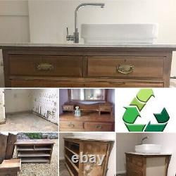 Bathroom vanity unit with sink