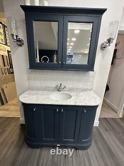 Bathroom vanity unit with sink traditional & double mirror cabinet