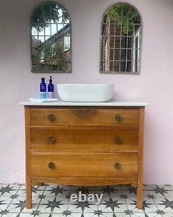 Vintage bathroom vanity unit