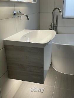 Wall hung bathroom vanity unit sink basin